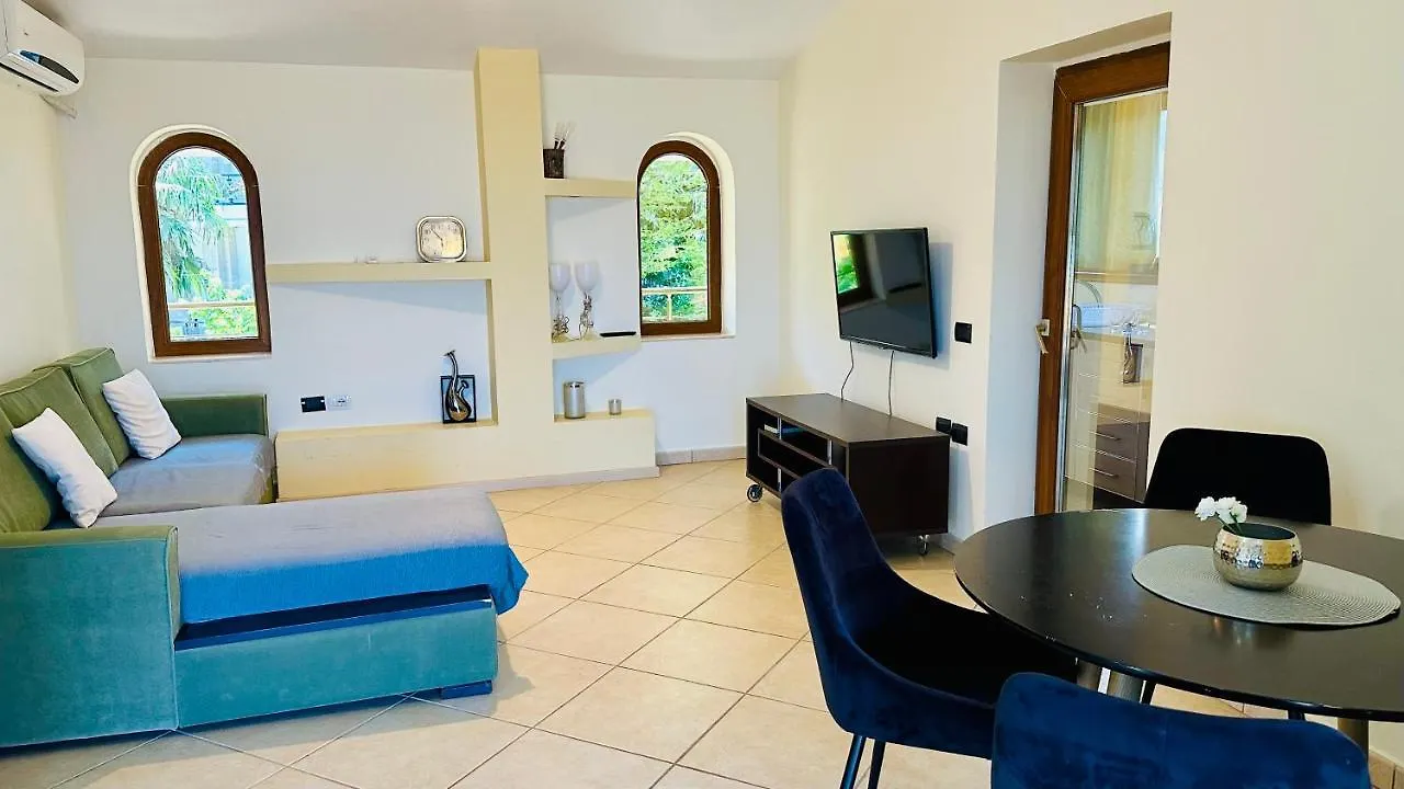 Jico Travel - Villa Jico Vlorë